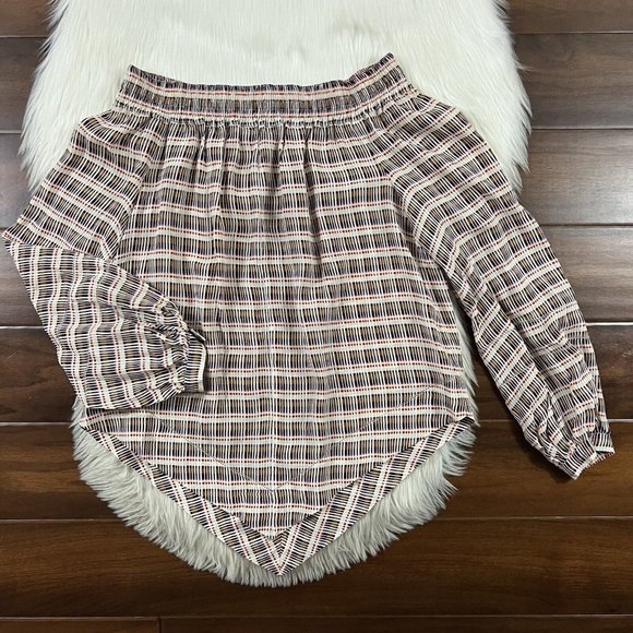 Derek Lam 10 Crosby Size 2 Off The Shoulder V Hemline Top Silk Blend - Picture 6 of 9